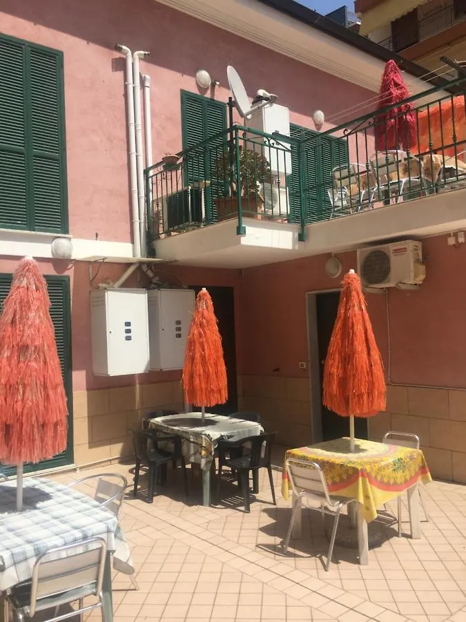 Apartment Villamareblu Ventimiglia Italien
