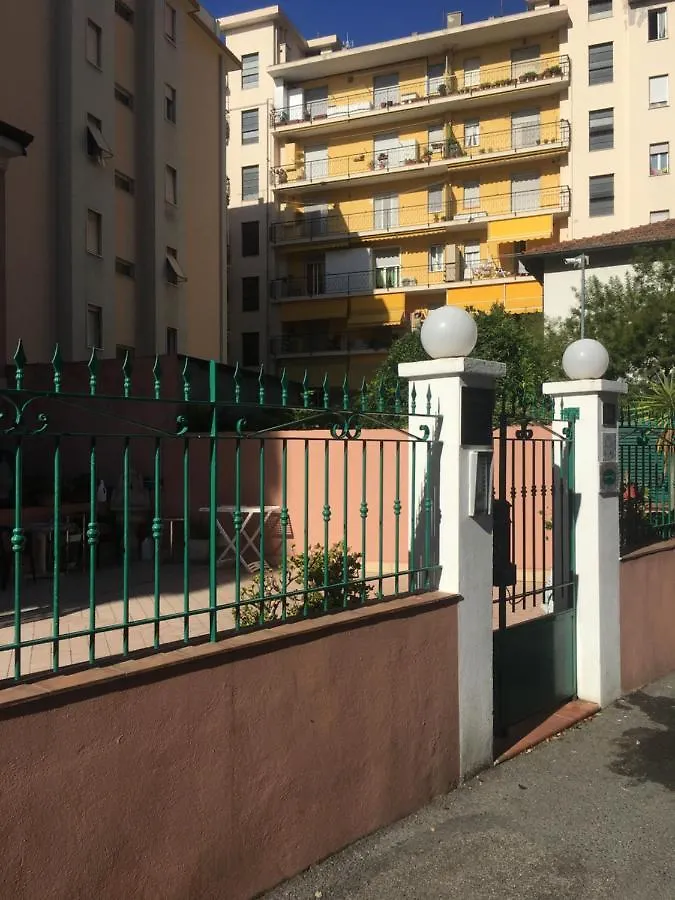 Villamareblu Ventimiglia Italien